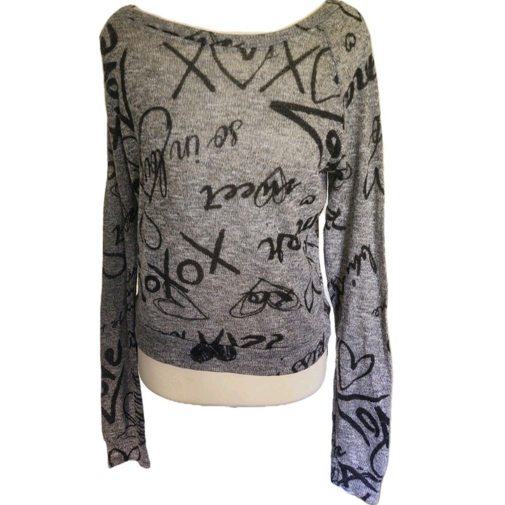 Women's Modern Lux Grey Long Sleeve Sweater Size Medium Graphic Design Pullover